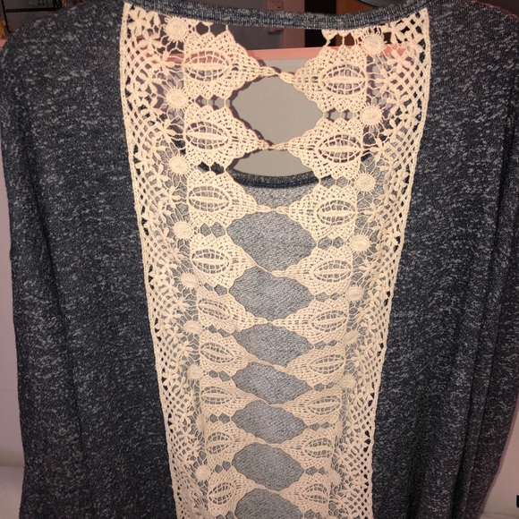 Grey sweater w open back - Picture 2 of 2